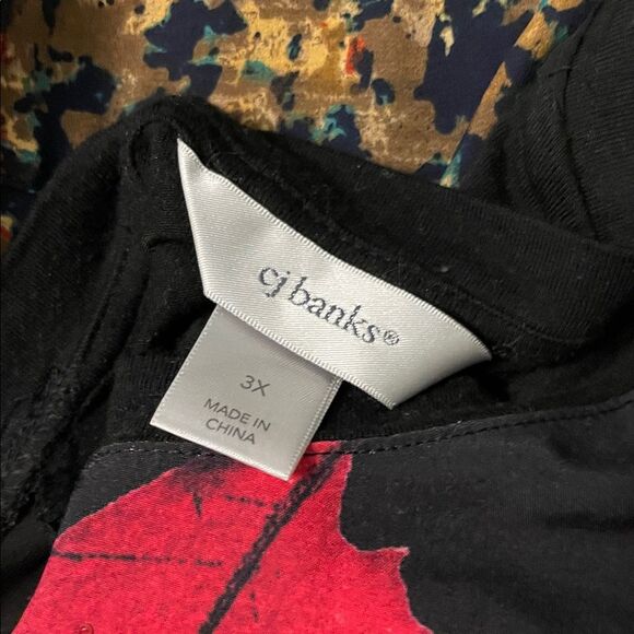 Bundle of 3X tops Dana Buchman Pink Patterned Blouse with Chain Accent and more - Picture 7 of 9